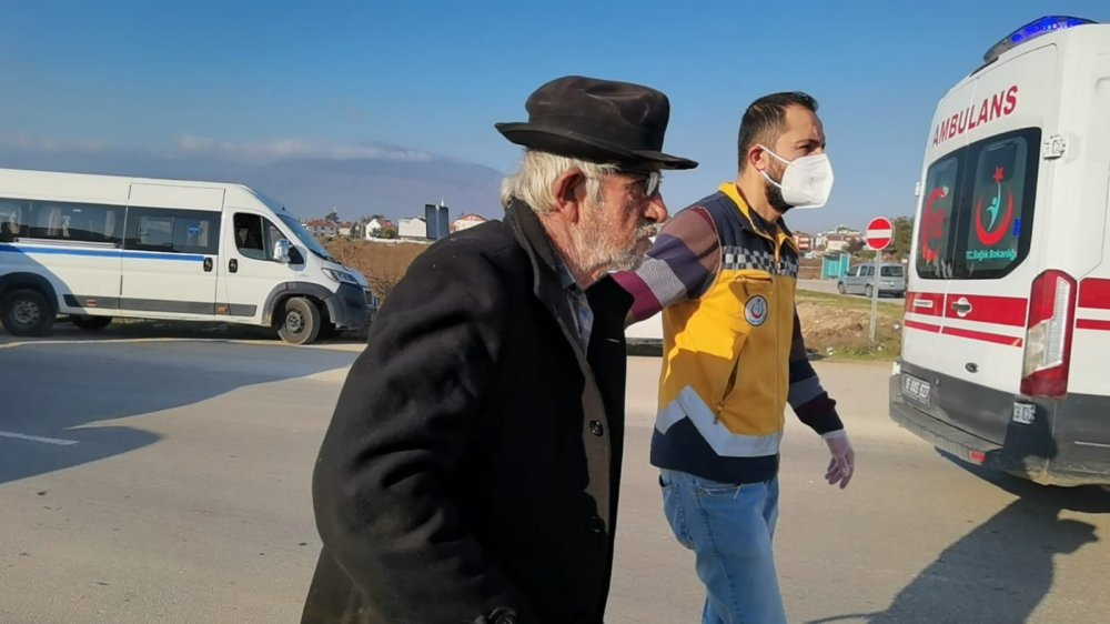 Bursa’da iki minibüsün çarpışması sonucu 17 kişi yaralandı