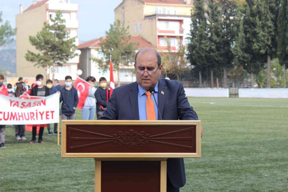 Osmaneli ’de 29 Ekim Cumhuriyet bayramı coşkuyla kutlandı