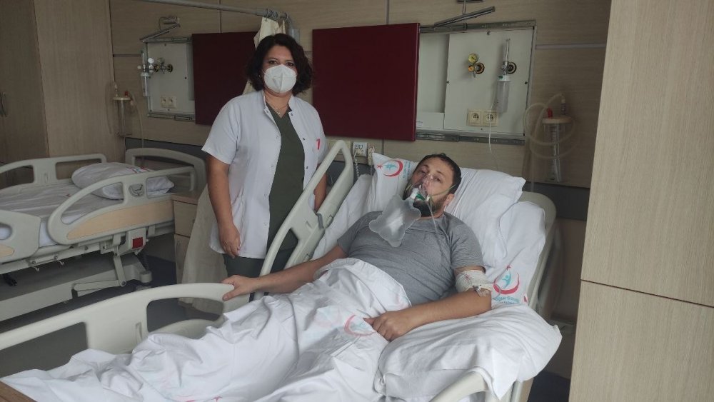 Sosyal medyaya inandı, aşı olmadı...Hayata veda etti