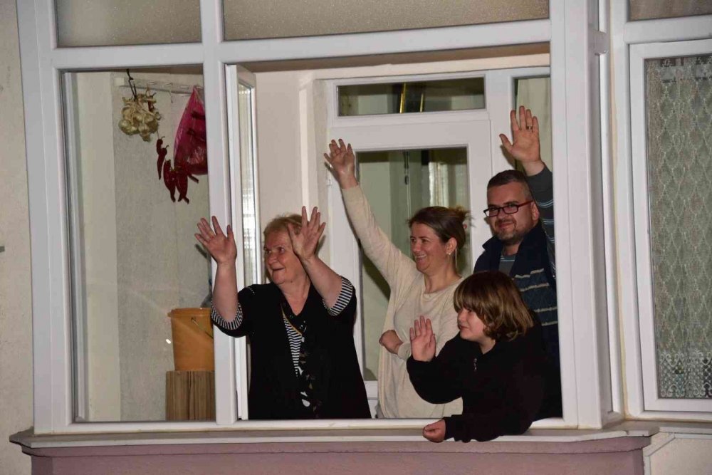 Bozüyük’te Cumhuriyet Bayramı coşkusu araç konvoyu ile yaşandı