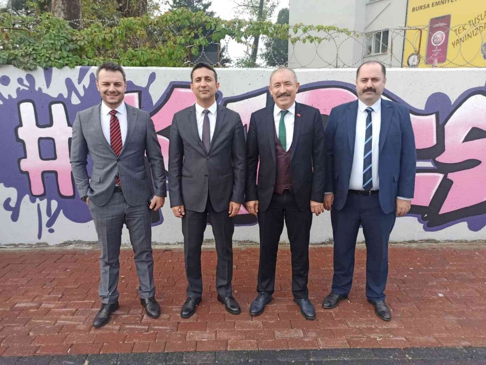 Duvarlar kadınlar için renklendi