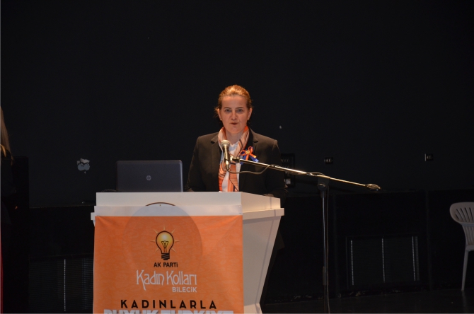 ak-parti-kadin-kollari2.jpg