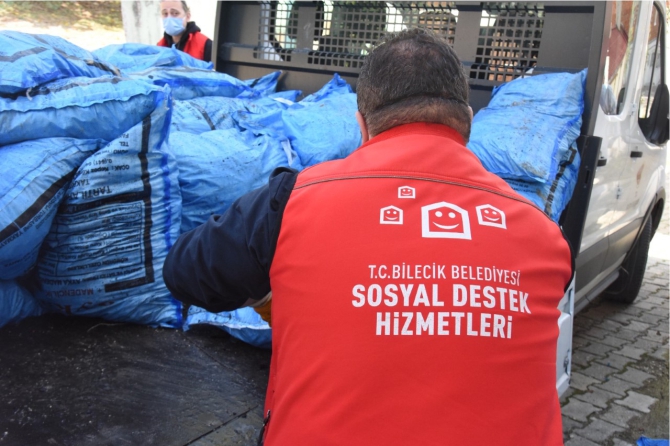 bilecik-belediyesi-komur-yardimi2.jpg