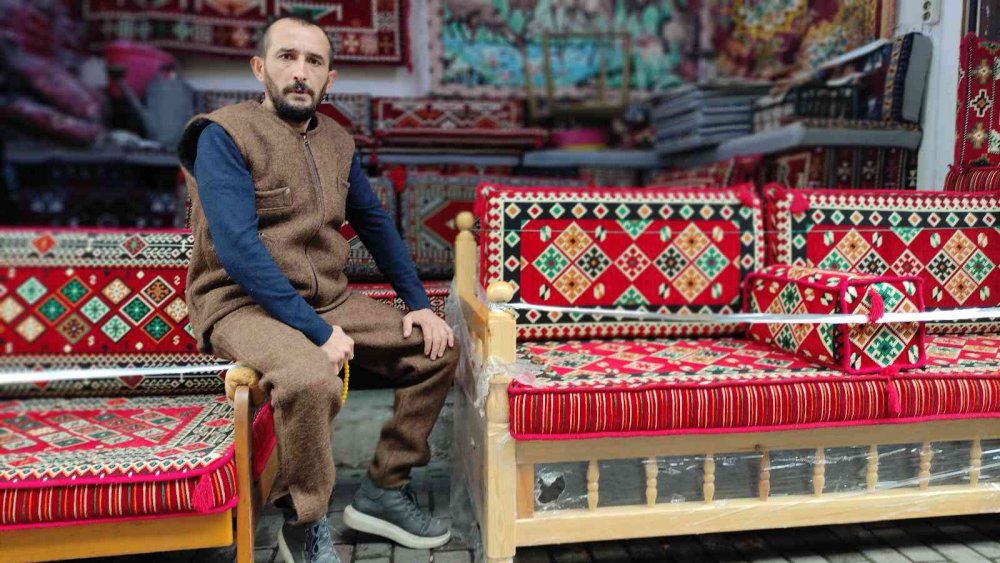 Eskiden çobanlar giyiyordu, şimdi sosyetenin gözdesi