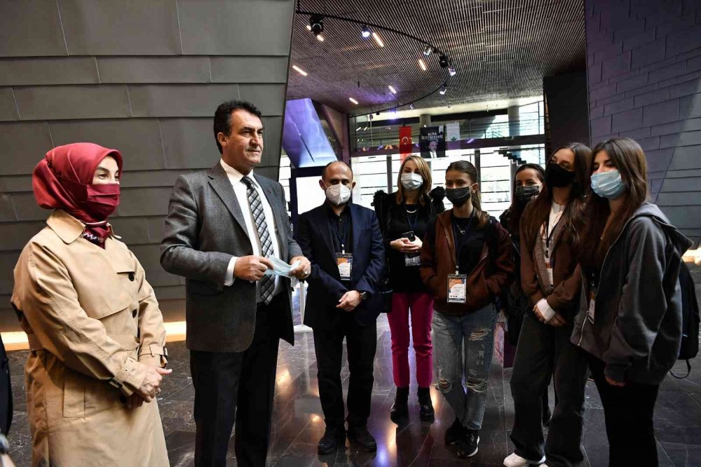 Yabancı öğrencilerin fetih yolculuğu