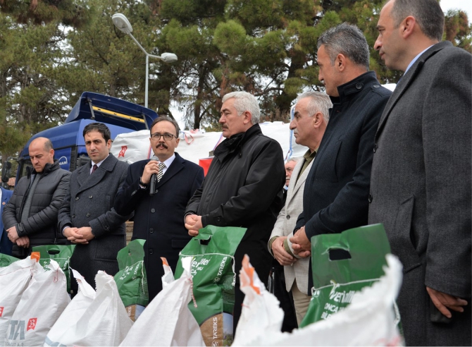 1000-ciftciye-60-ton-tohum2.jpg