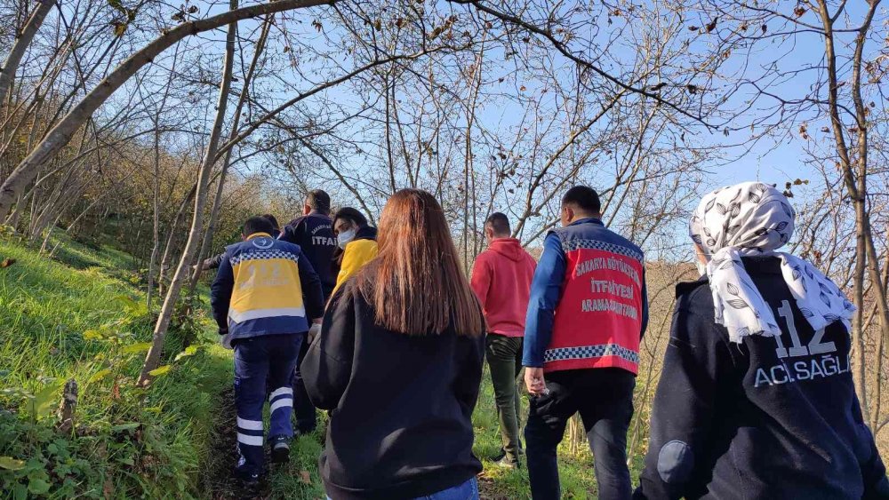 Dakikalarca kurtarılmayı bekliyordu, görme engelli babası imdadına yetişti