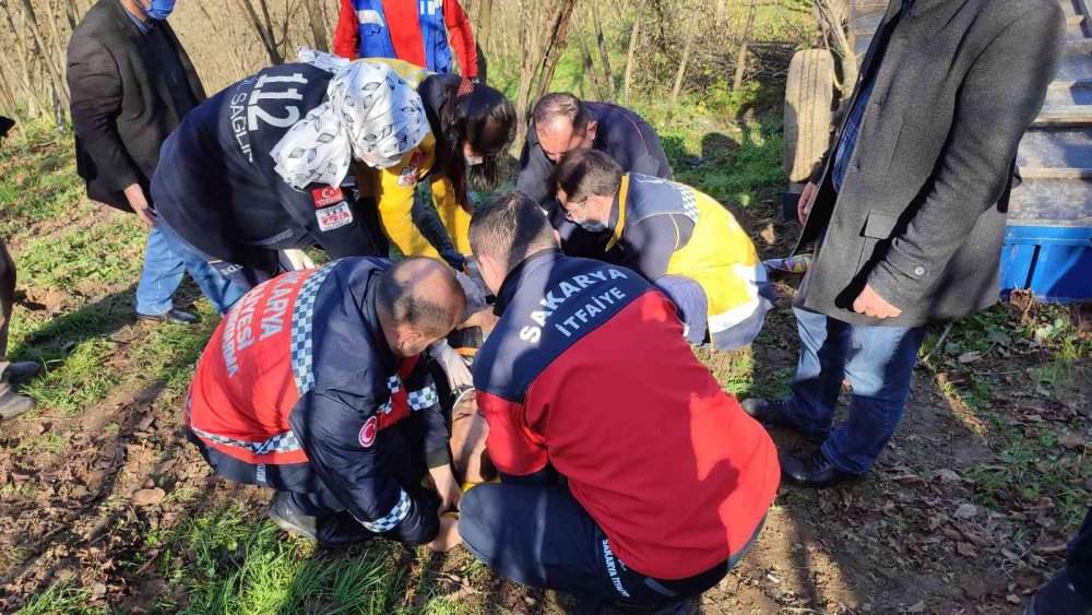 Dakikalarca kurtarılmayı bekliyordu, görme engelli babası imdadına yetişti