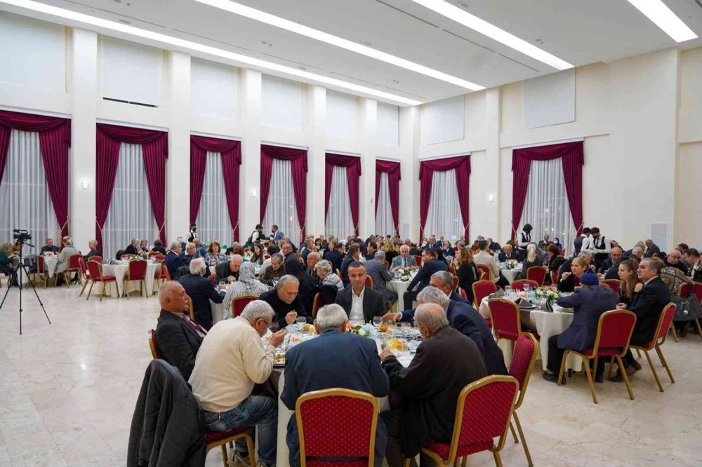 Başkan Şahin öğretmenlerle bir araya geldi