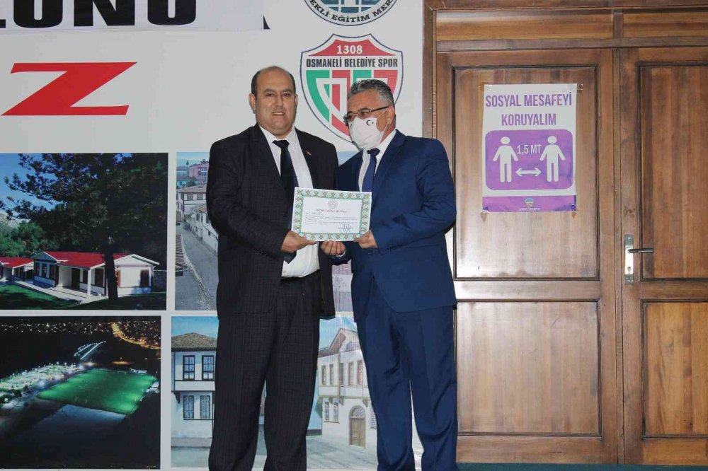 Osmaneli’de 24 Kasım öğretmenler günü kutlandı