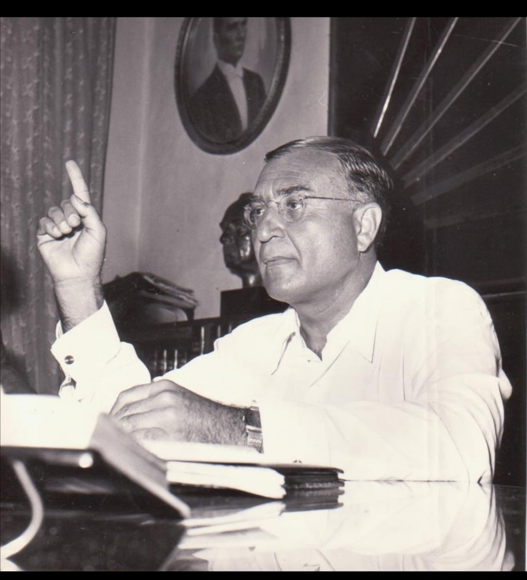 kasim-gulek.jpg