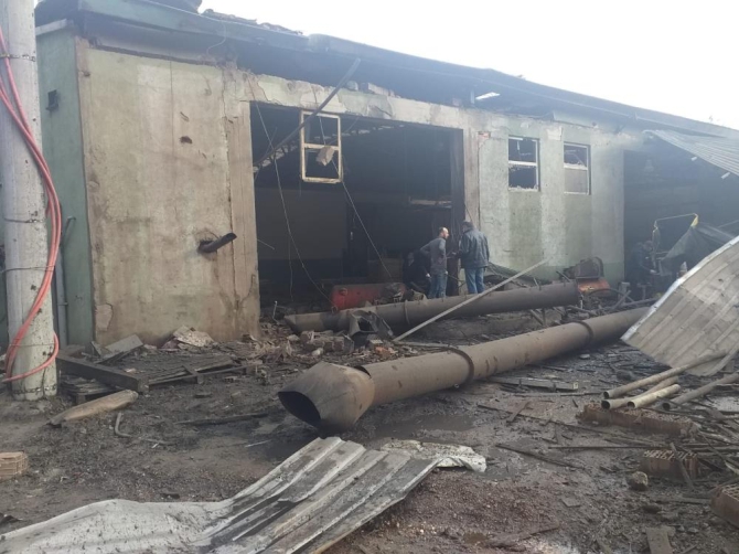 kereste-fabrikasinda-patlama3.jpg