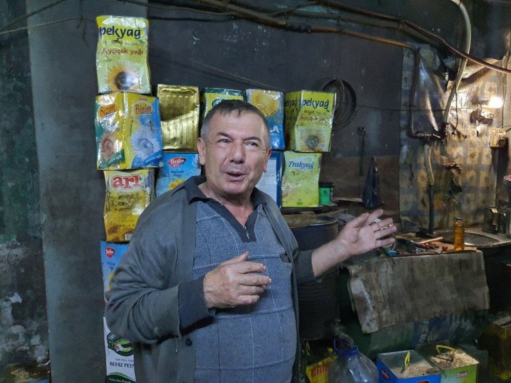 50 yıldır yağhaneden çıkmıyor