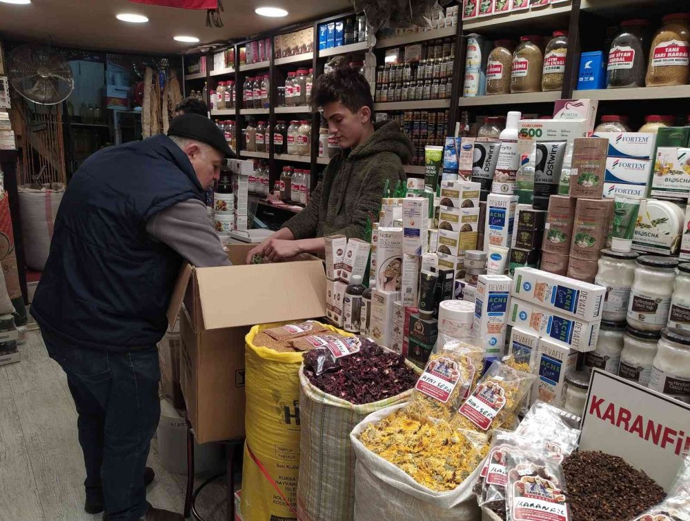 Bir zamanlar çam sakızı, çoban armağanıydı, şimdi kilosu 3 bin 500 lira