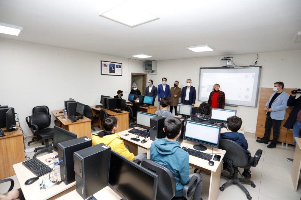 Geleceğin Yönetmen, Senarist ve Yazılımcıları İNESMEK’te Yetişiyor