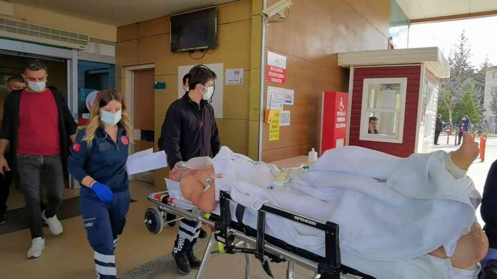 Akıma kapılan işçiyi toprağa gömdüler