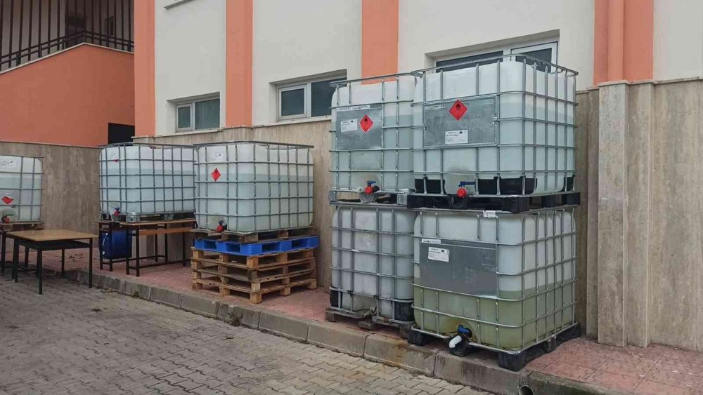 Bursa’da şaka yaparken arkadaşını alev alev yaktı.. O anlar kamerada