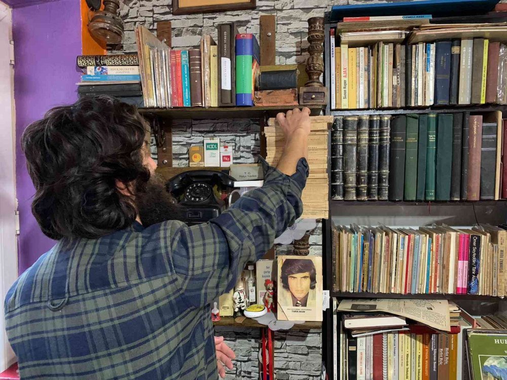 Nadir kitaplar binlerce lira değerinde