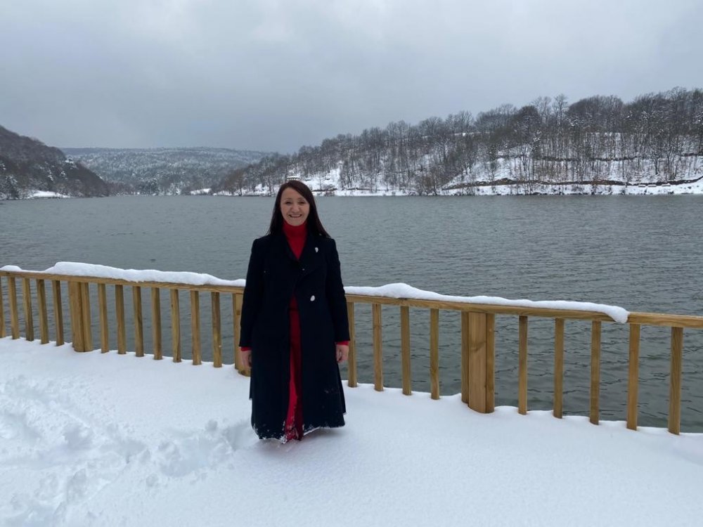 Küçükelmalı Tabiat Parkı beyaza büründü