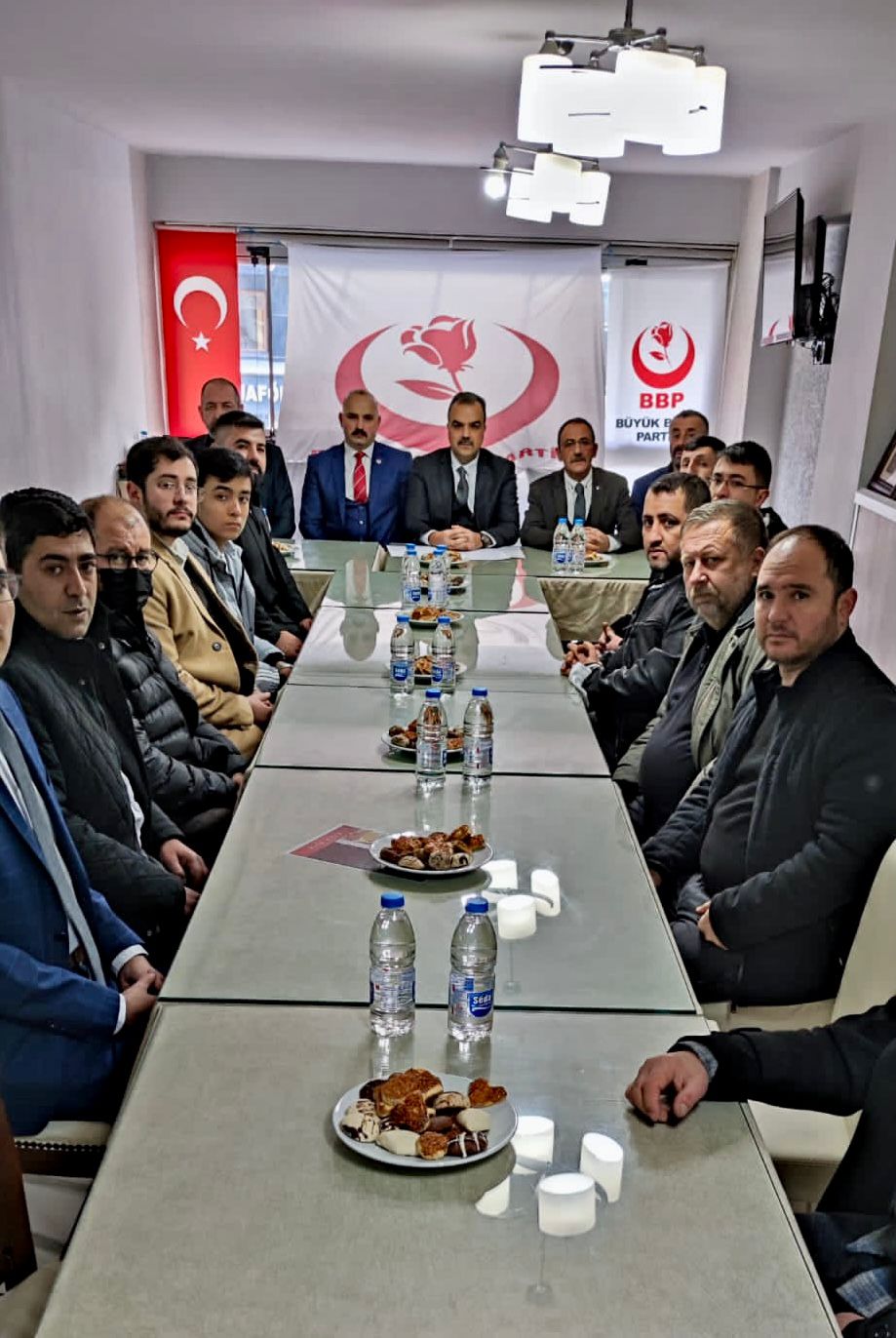 buyuk-birlik-partisinden-bilecik-cikartmasi-003.jpg