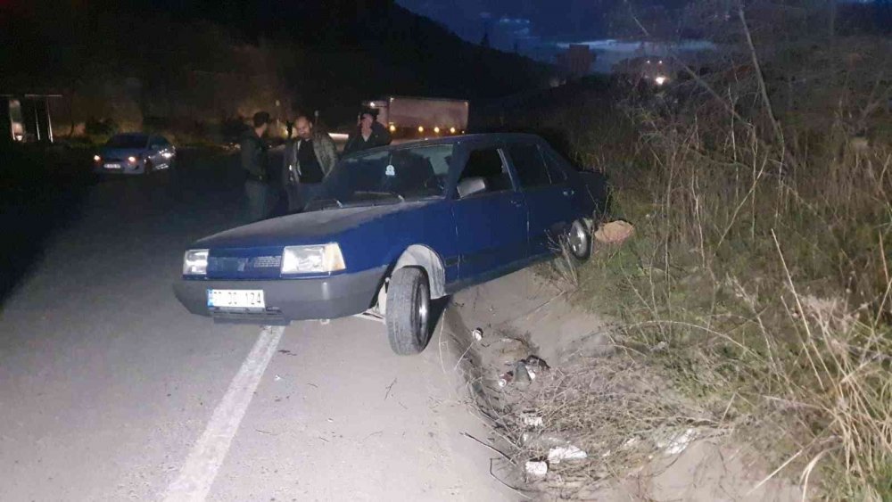 Araç kullanırken kalp krizi geçirip kaza yaptı hayatını kaybetti