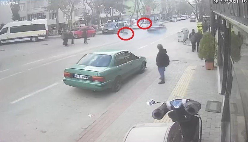 Bursa’da dehşet anları kamerada