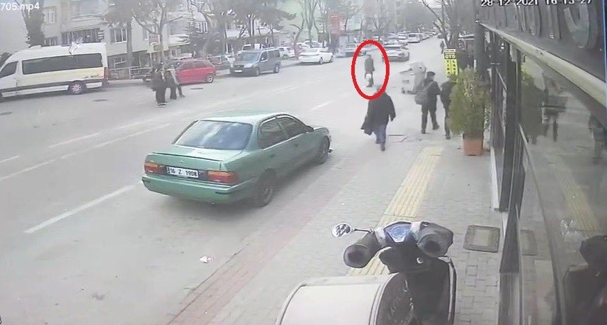 Bursa’da dehşet anları kamerada