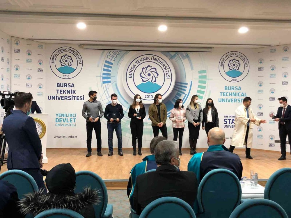Projesine TÜBİTAK’dan destek alan Pazaryerili öğrenci ödüllendirildi
