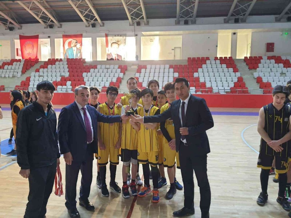 Bozüyüklü genç sporcular ildeki başarılarını sürdürüyor