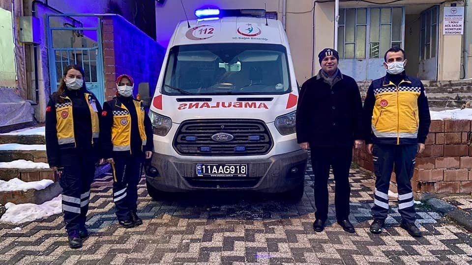 Kaymakam Şahin, nöbet tutan sağlık çalışanları ziyaret etti