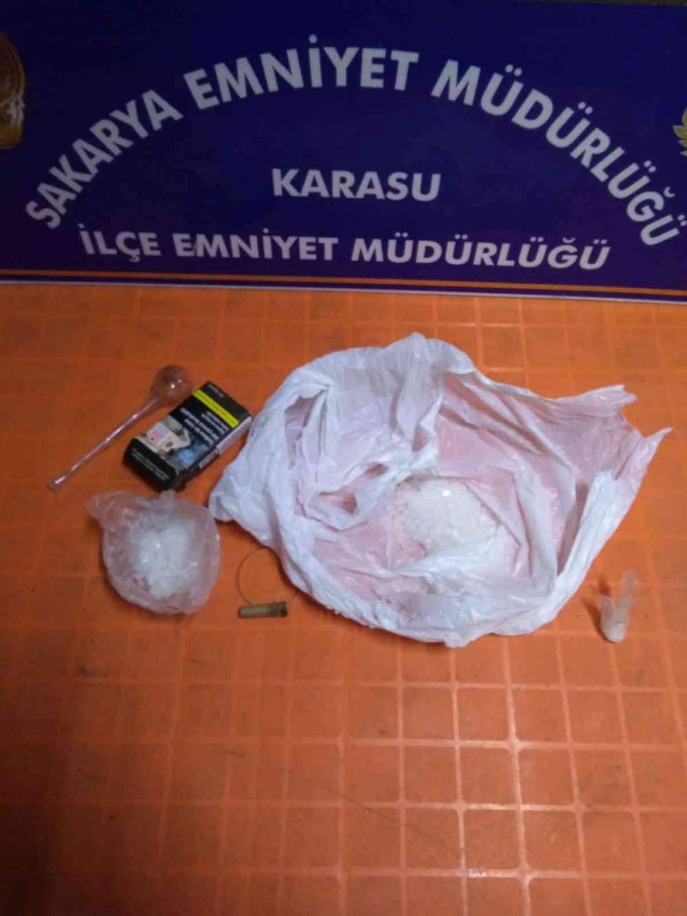 Eş zamanlı uyuşturucu operasyonu: 4 gözaltı