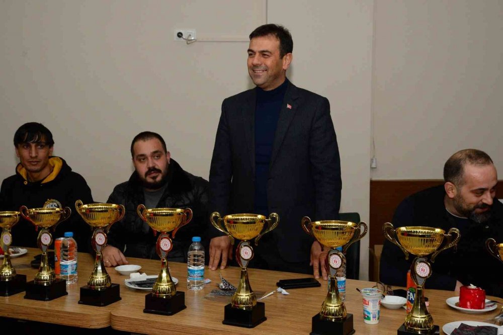 Basketbol Şampiyonası’nda ’10 Takım 10 Kupa’