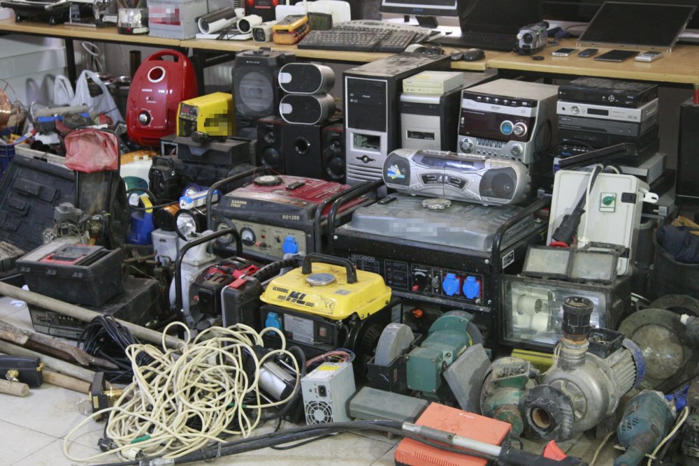 JASAT dedektifleri 50 olayın faili suç örgütünü çökertti