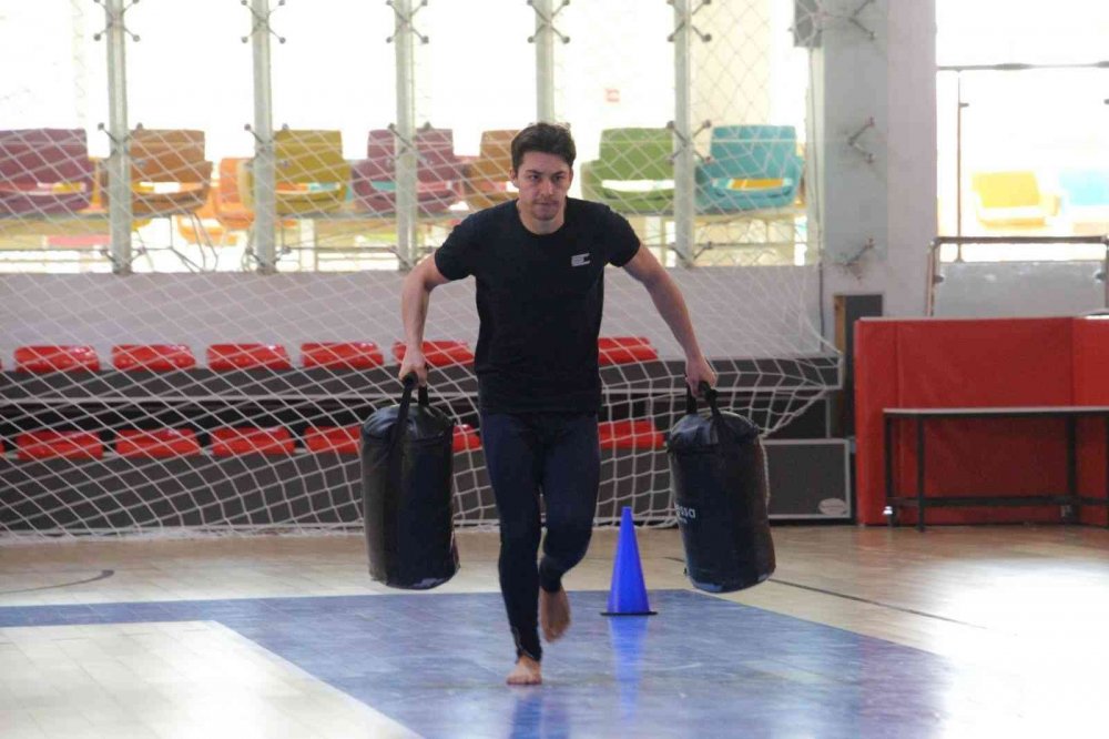 Bozüyük'te polis adaylarına ücretsiz hazırlık kursu