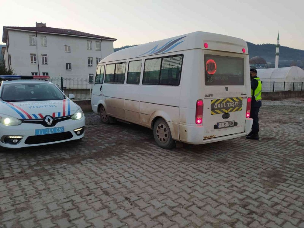 Osmaneli'nde Jandarma'dan servis şoförlerine eğitim