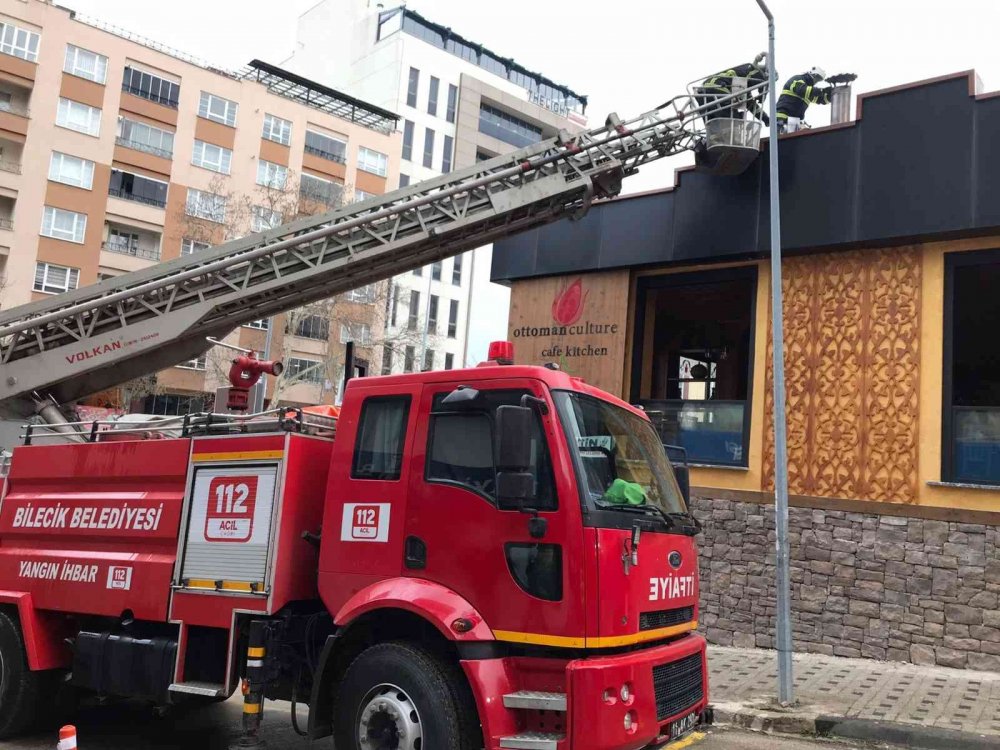 Havalandırma sistemindeki motor yangına neden oldu