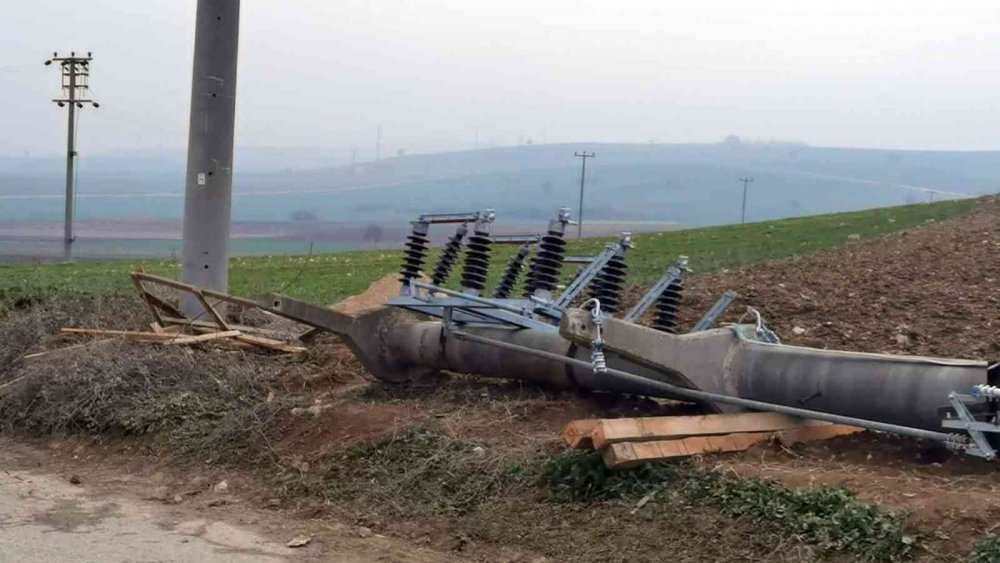 Yüksek gerilime kapılan işçi ağır yaralandı