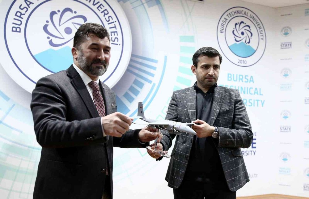 Selçuk Bayraktar öğrencilerle buluştu