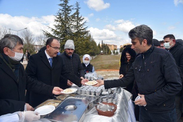 BŞEÜ’de baharın gelişini kutlandı