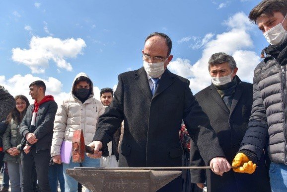 BŞEÜ’de baharın gelişini kutlandı