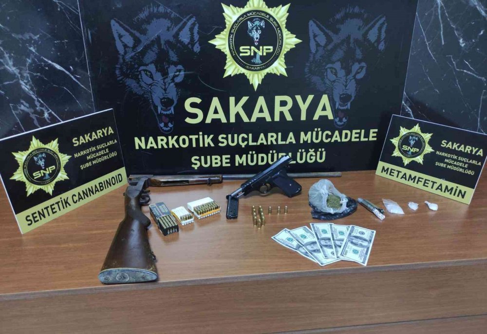 3 ilçede uyuşturucu operasyonu: 8 gözaltı