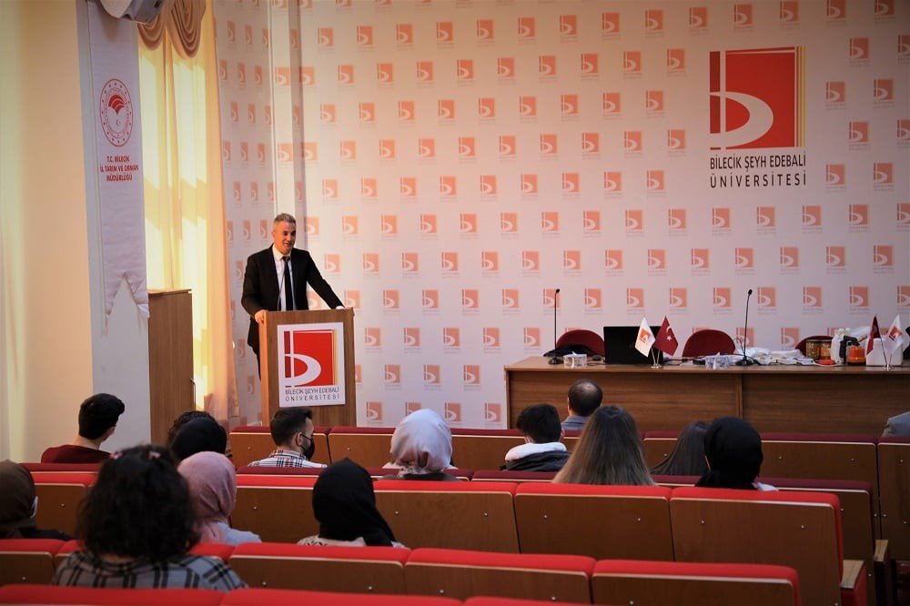Üniversite öğrencilerine gıda hijyen eğitimi
