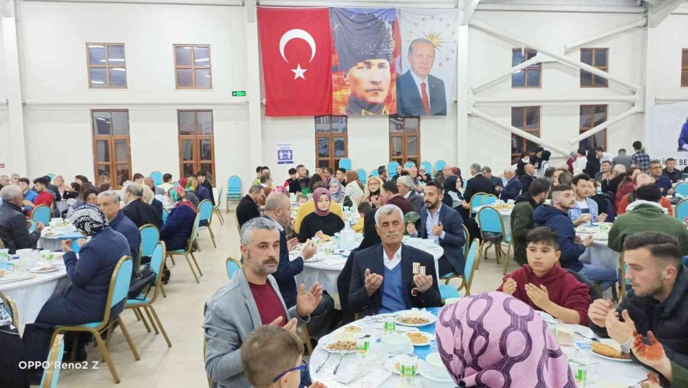 Kaymakam Ünal şehit yakınları ve gazilerle iftarda bir araya geldi