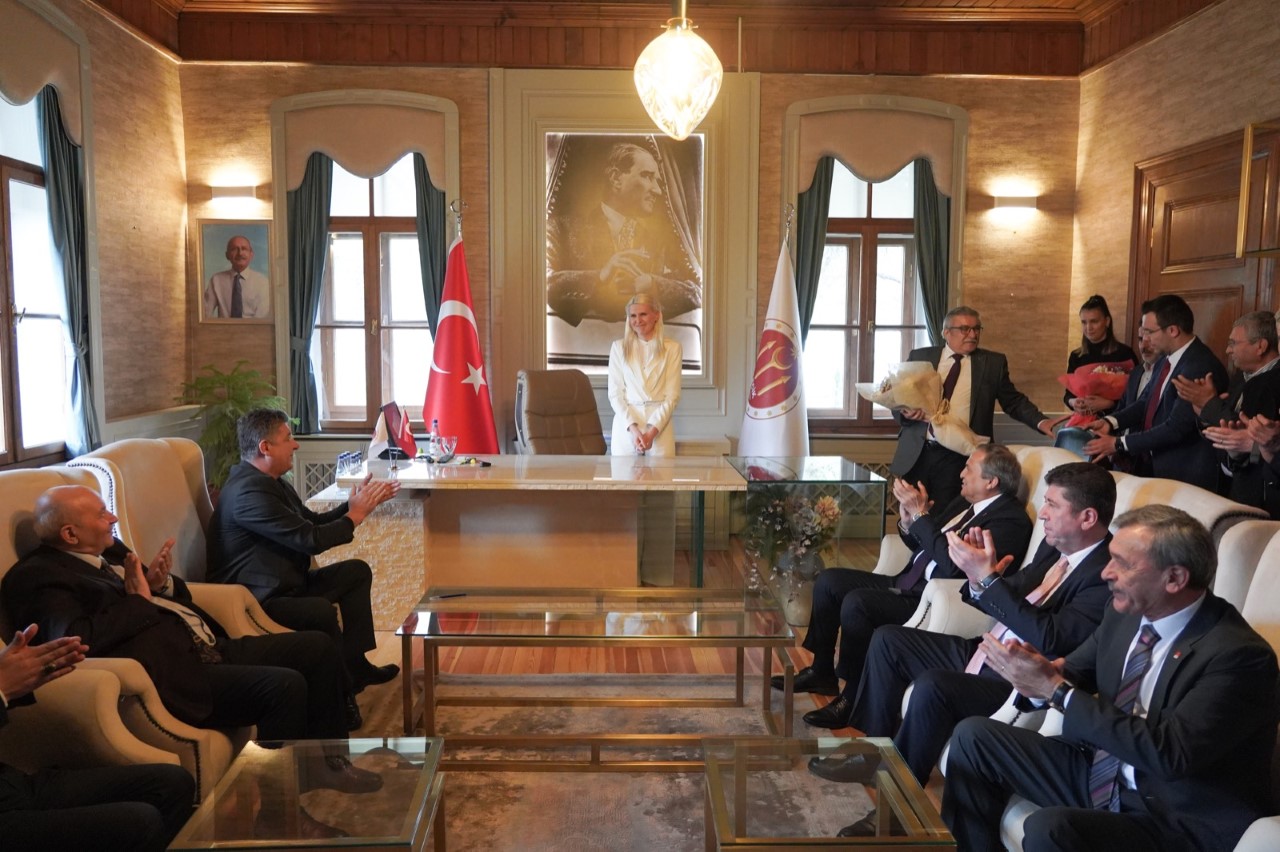 melek-mizrak-subasi2.jpg