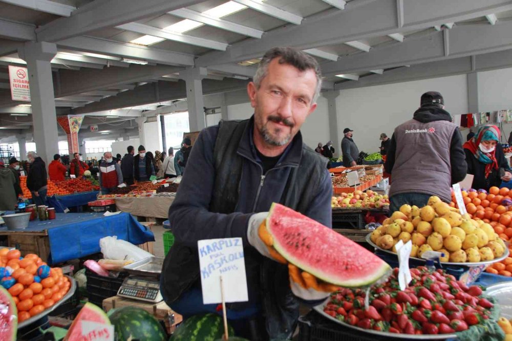 Karpuzun dilimi 25 TL