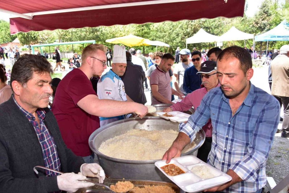 Erenköy ile Muratdere Köyü’nde yağmur duası yapıldı