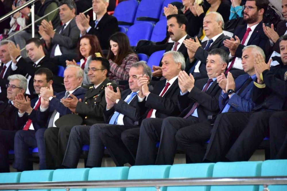 Bozüyük’te 19 Mayıs coşkuyla kutlandı