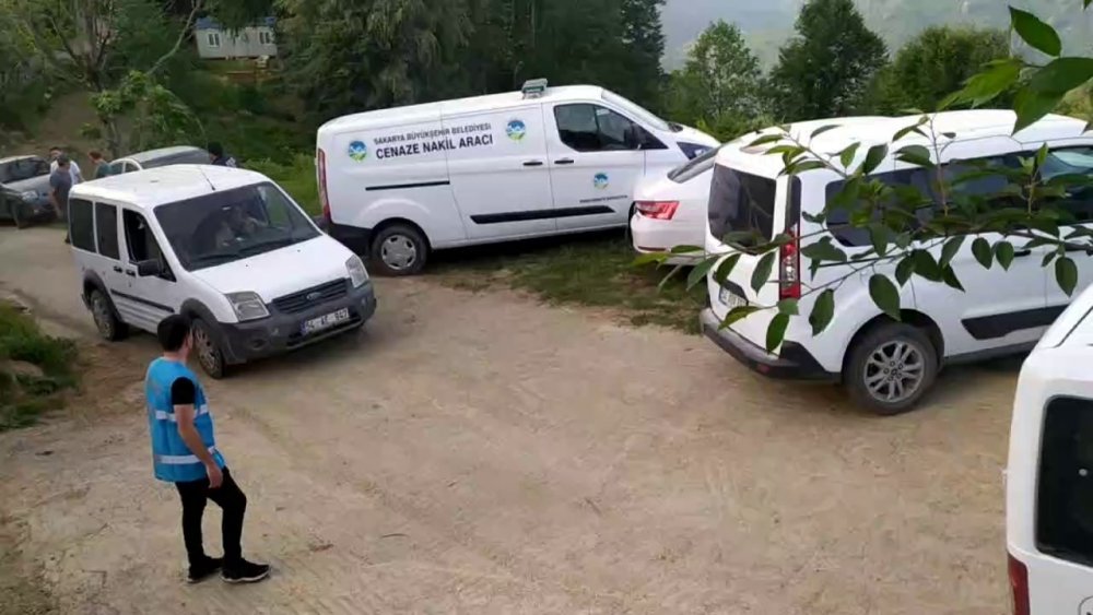 Arkadaşını öldürüp, fındık bahçesine gömmüş