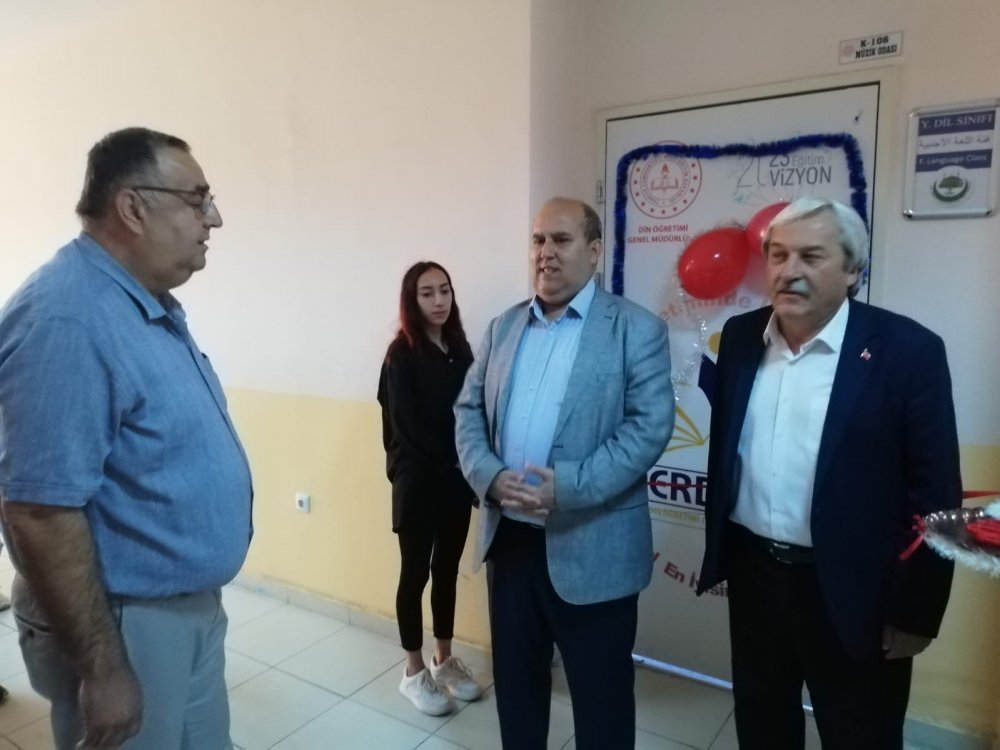 Öğrencilerin dil öğrenimini gerçekleştireceği inovasyon sınıfı açıldı