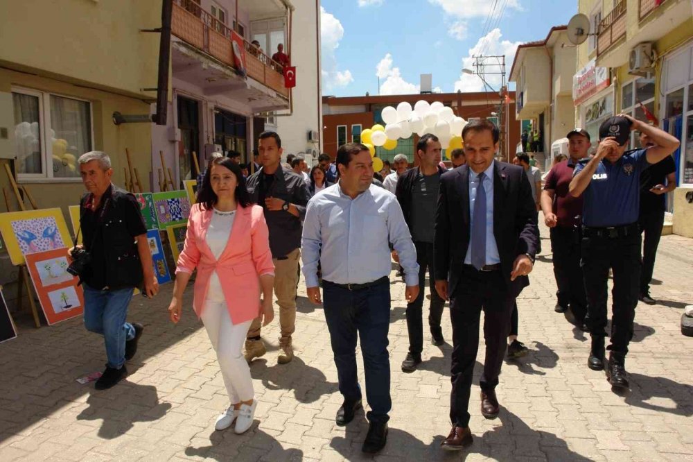 Pazaryeri’nde panayır havasında eğitim şenliği